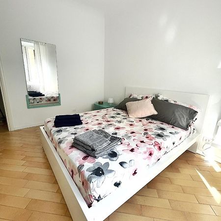 Ampio E Accogliente Bilocale - Fara 1, Porta Nuova Apartment มิลาน ภายนอก รูปภาพ