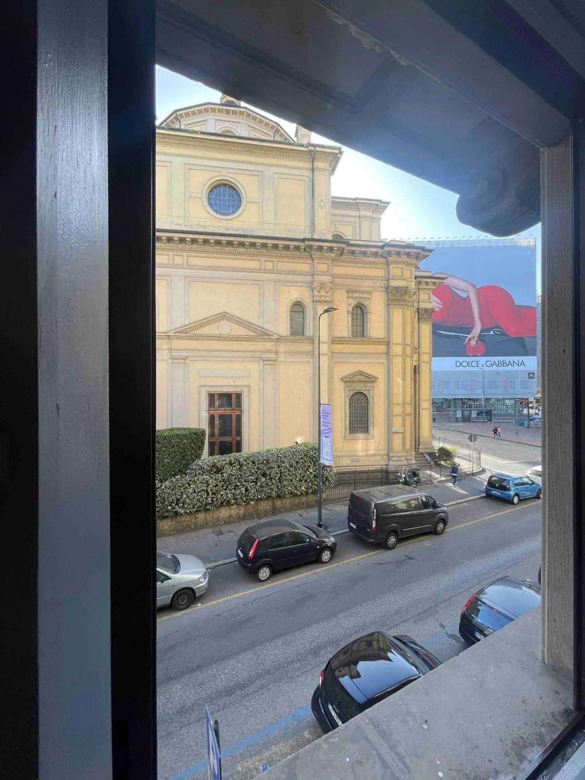 Ampio E Accogliente Bilocale - Fara 1, Porta Nuova Apartment มิลาน ภายนอก รูปภาพ